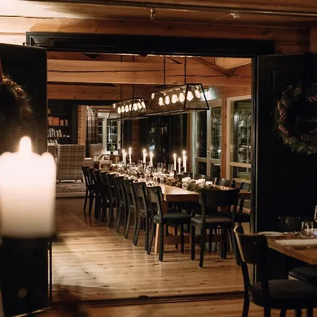 Storfjord Hotel